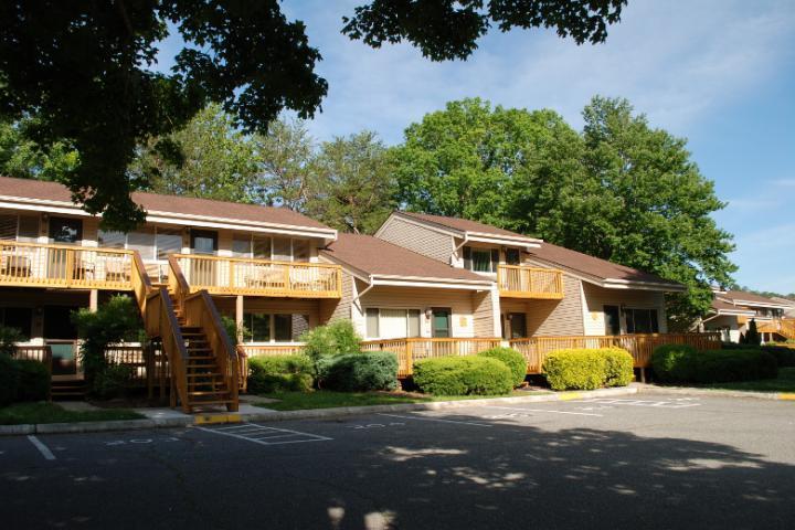 Rumbling Bald Resort Lake Lure Exterior photo